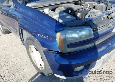 2002 Chevrolet Trailblazer Ltz from USA, damaged, VIN 1GNDT13S122166330